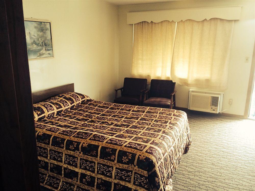 Plaza Inn Peabody Extérieur photo